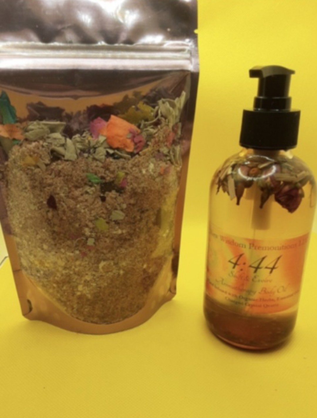 4:44 Skin Apothecary Oil